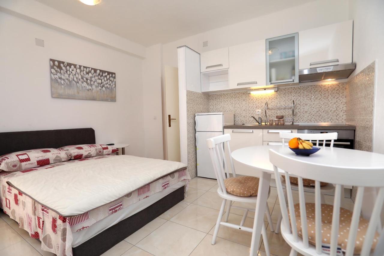 Villa Stella Trogir Exteriör bild